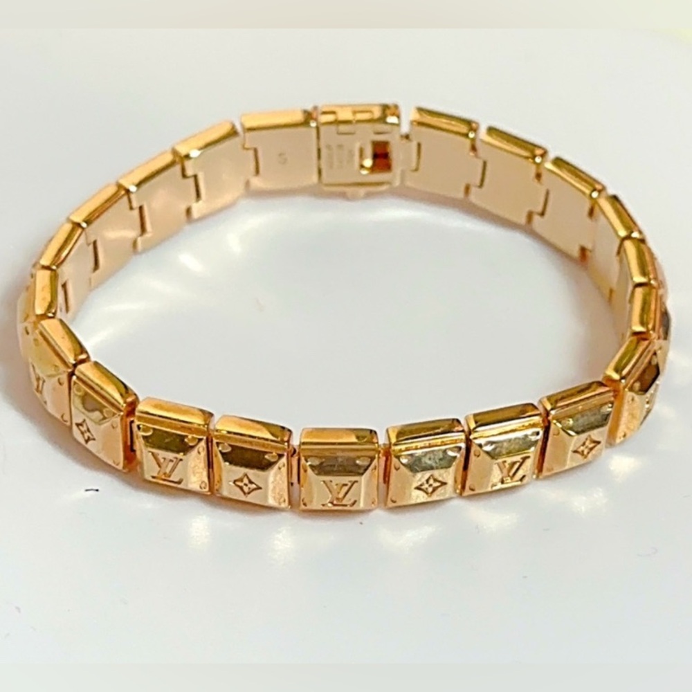 AUTHENTIC Louis Vuitton Brasle Nanogram Gold Tone Tennis Bracelet in a LV Box - Picture 9 of 10